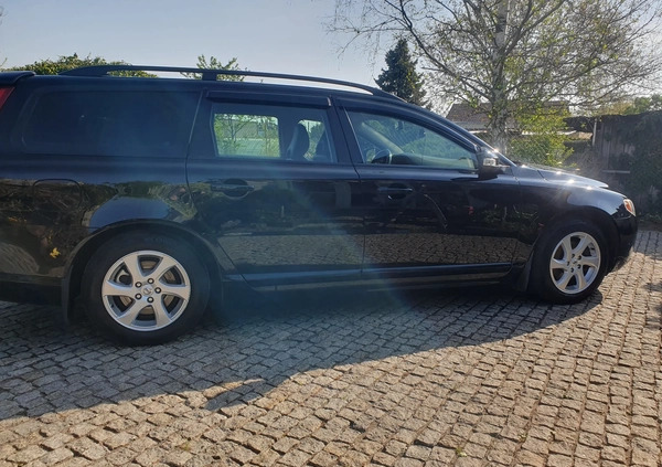 Volvo V70 cena 26900 przebieg: 223000, rok produkcji 2007 z Żagań małe 67